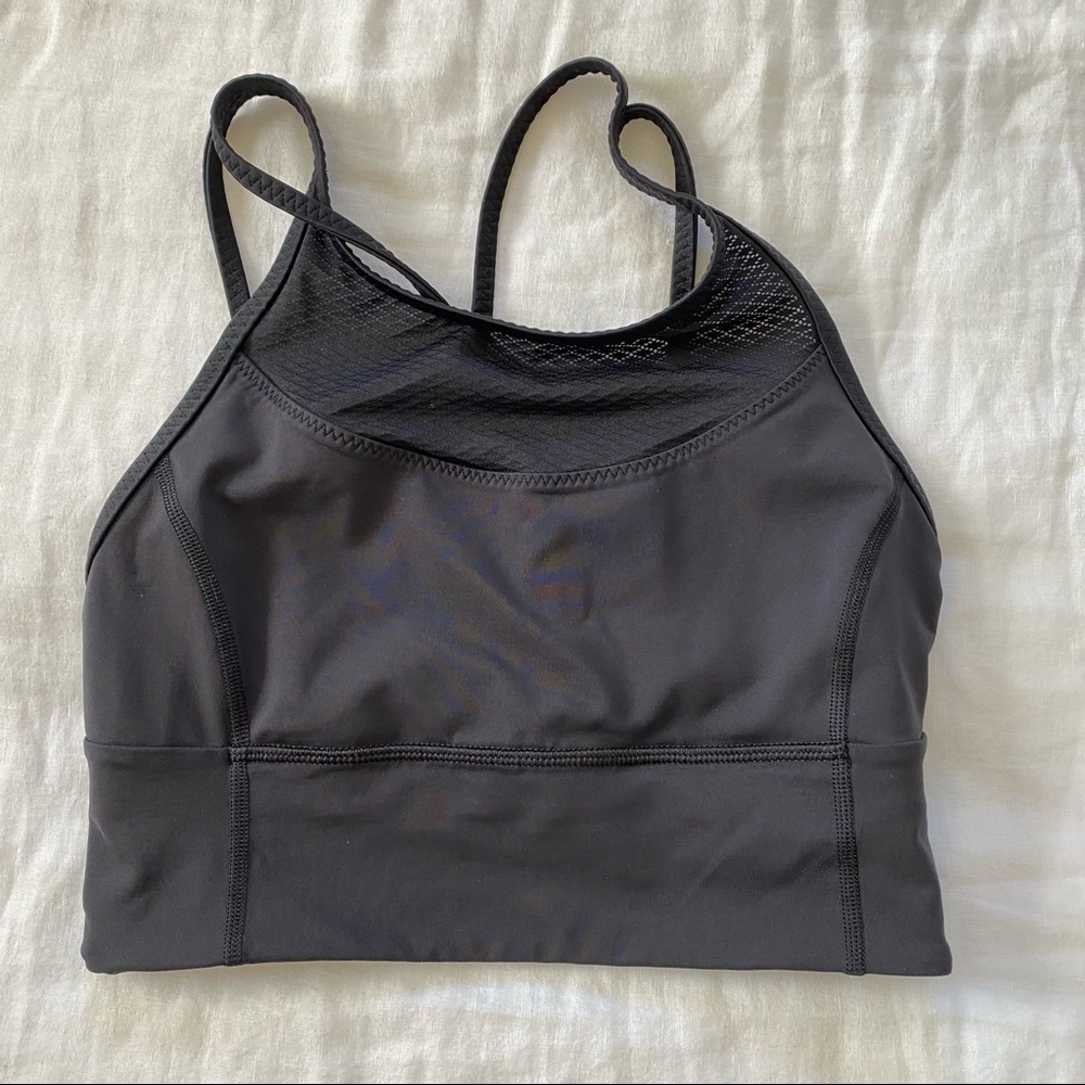 lululemon High Neck Long Line Bra - Black - Size 6